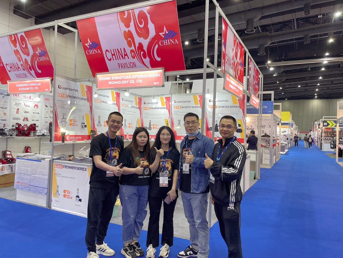 Đèn pha LED LUXFIGHTER Shining Thái Lan TAPA 2023
