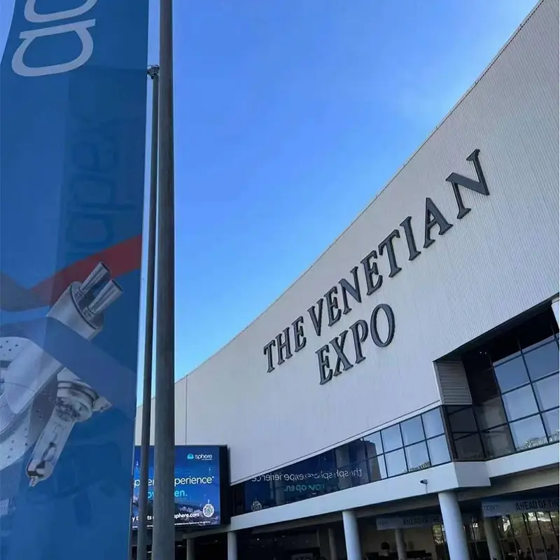 Luxfighter Car LED Đèn pha Showcasing trong Aapex 2023 Las Vegas